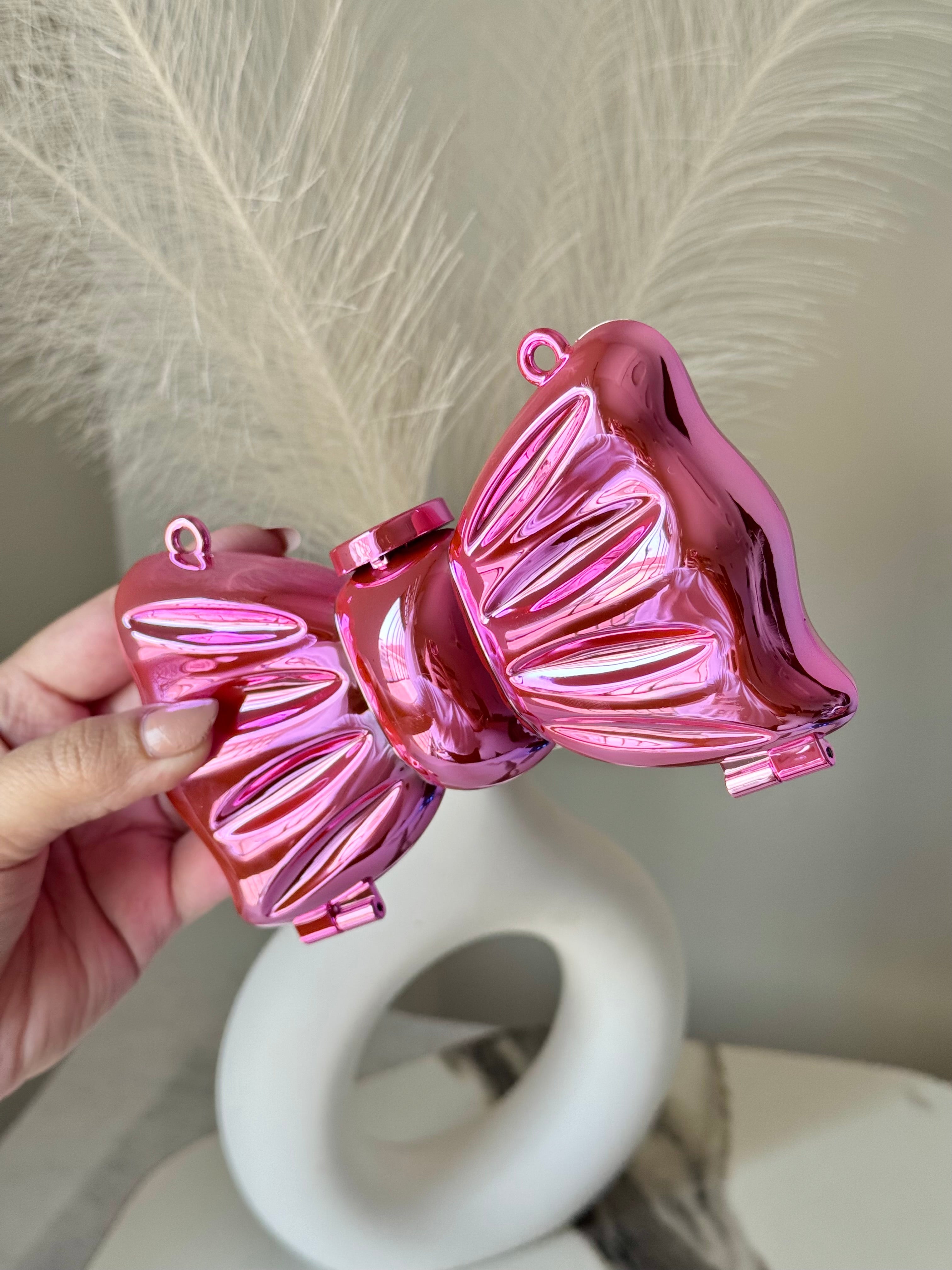 Bow Clutch - Pink with Chain