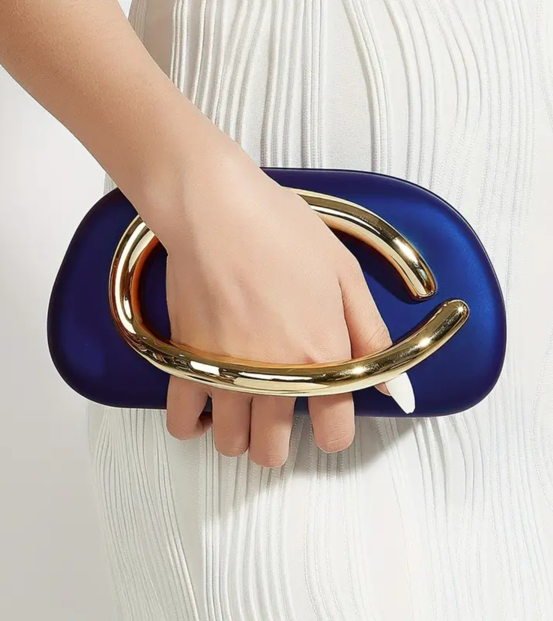 ZARA VIRAL CLUTCH with chain