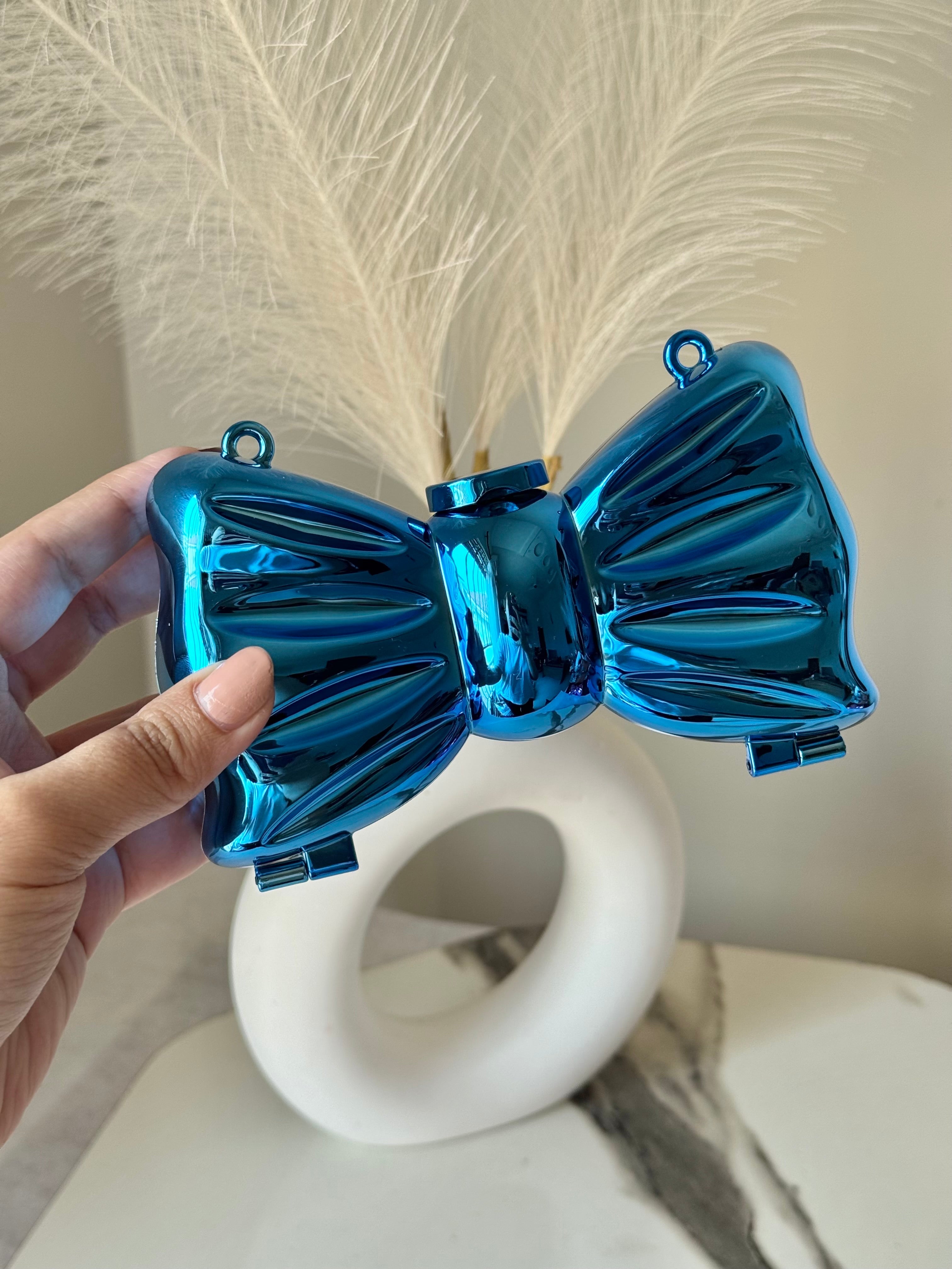 Bow Clutch - Blue with Chain