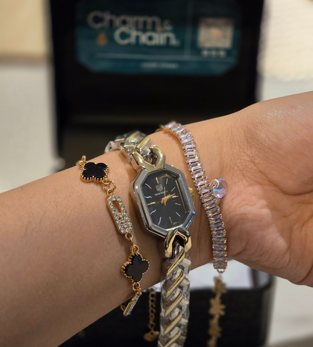 Watch with leaf clover motif bracelet + waterway stone chain with teardrop charm