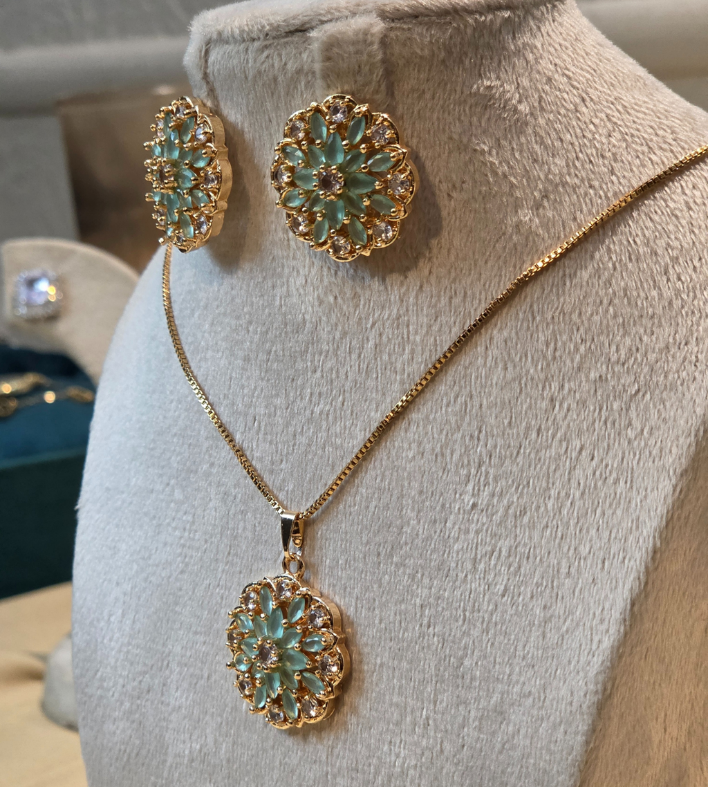 Gold-Plated Floral Pendant and Earring Set (Stone Color= Emerald)