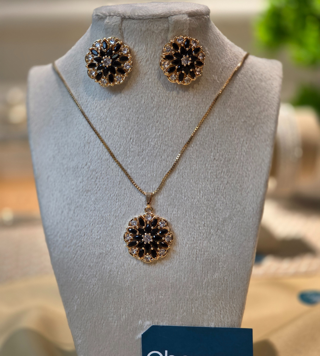 Gold-Plated Floral Pendant and Earring Set (Stone Color= Black)