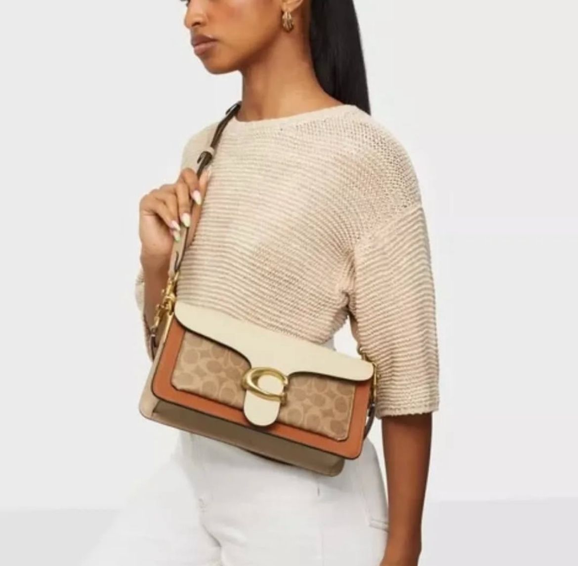 COACH Tabby Shoulder Bag 26