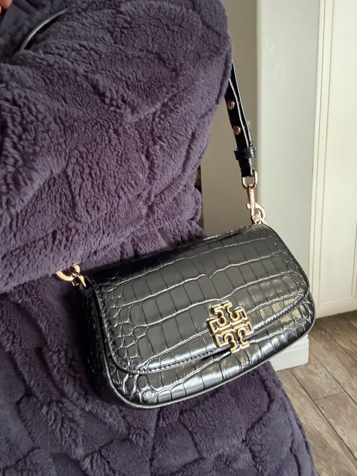 To*y B*rch Britten Convertible Shoulder Bag